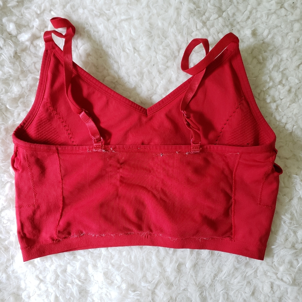 🌻 fabletics • sync sports bra - Picture 6 of 10